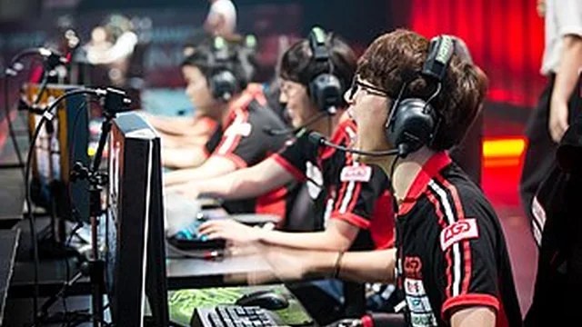 Play Esports Betting at crown-88sg.com